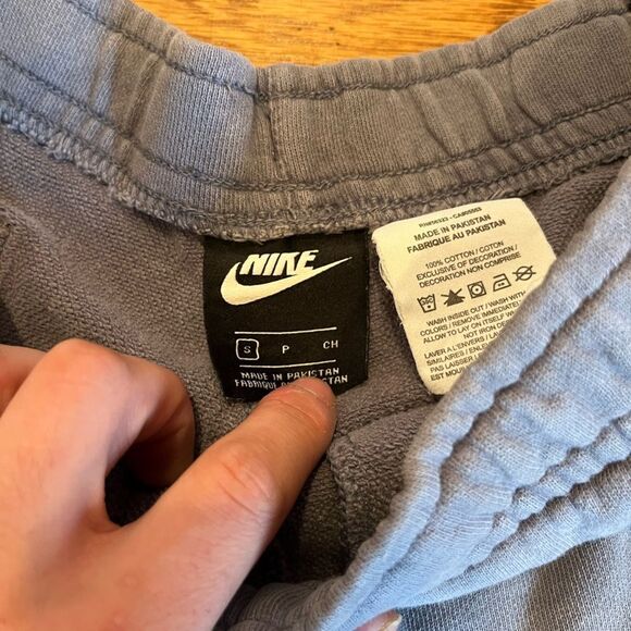 Nike spell‎ out Shorts - Picture 4 of 6